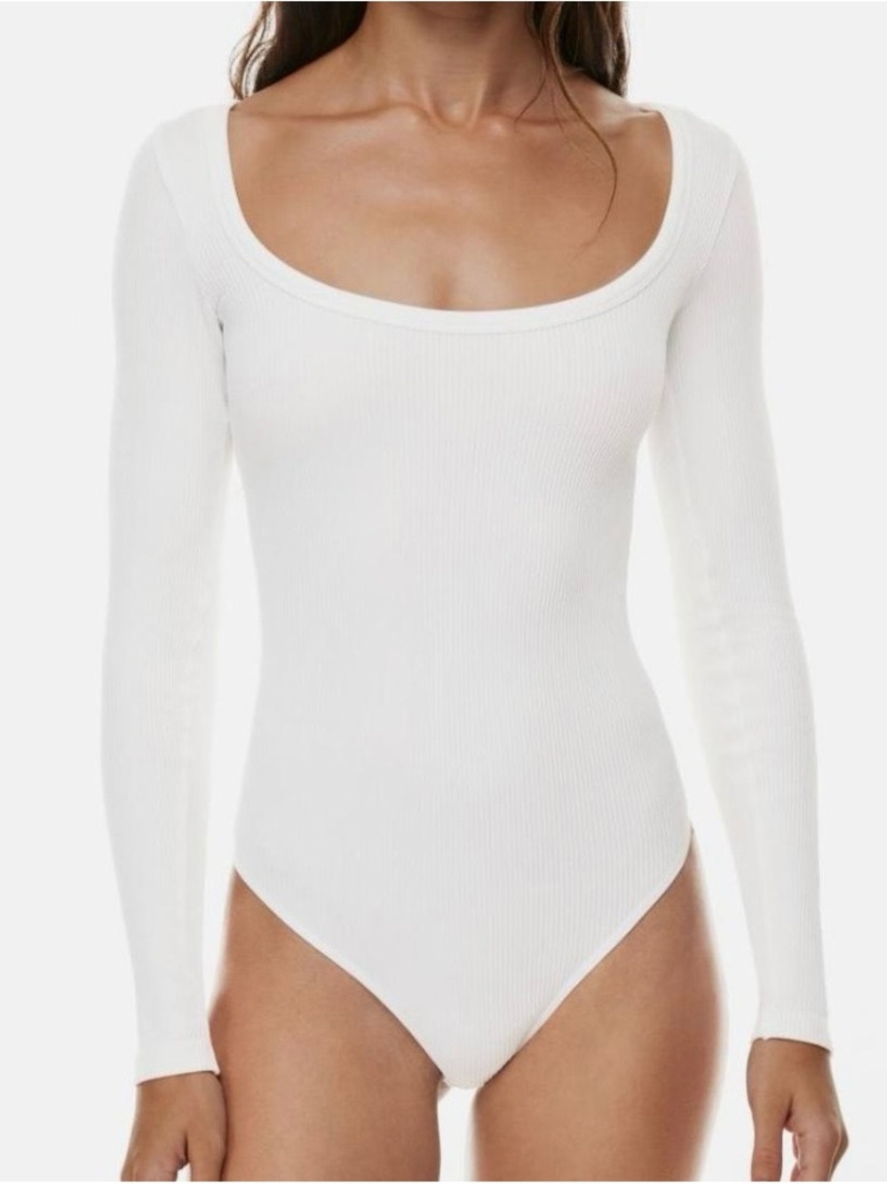 Sunday Best Aritzia Sinch Seamless White Long Sleeve Bodysuit- Medium
